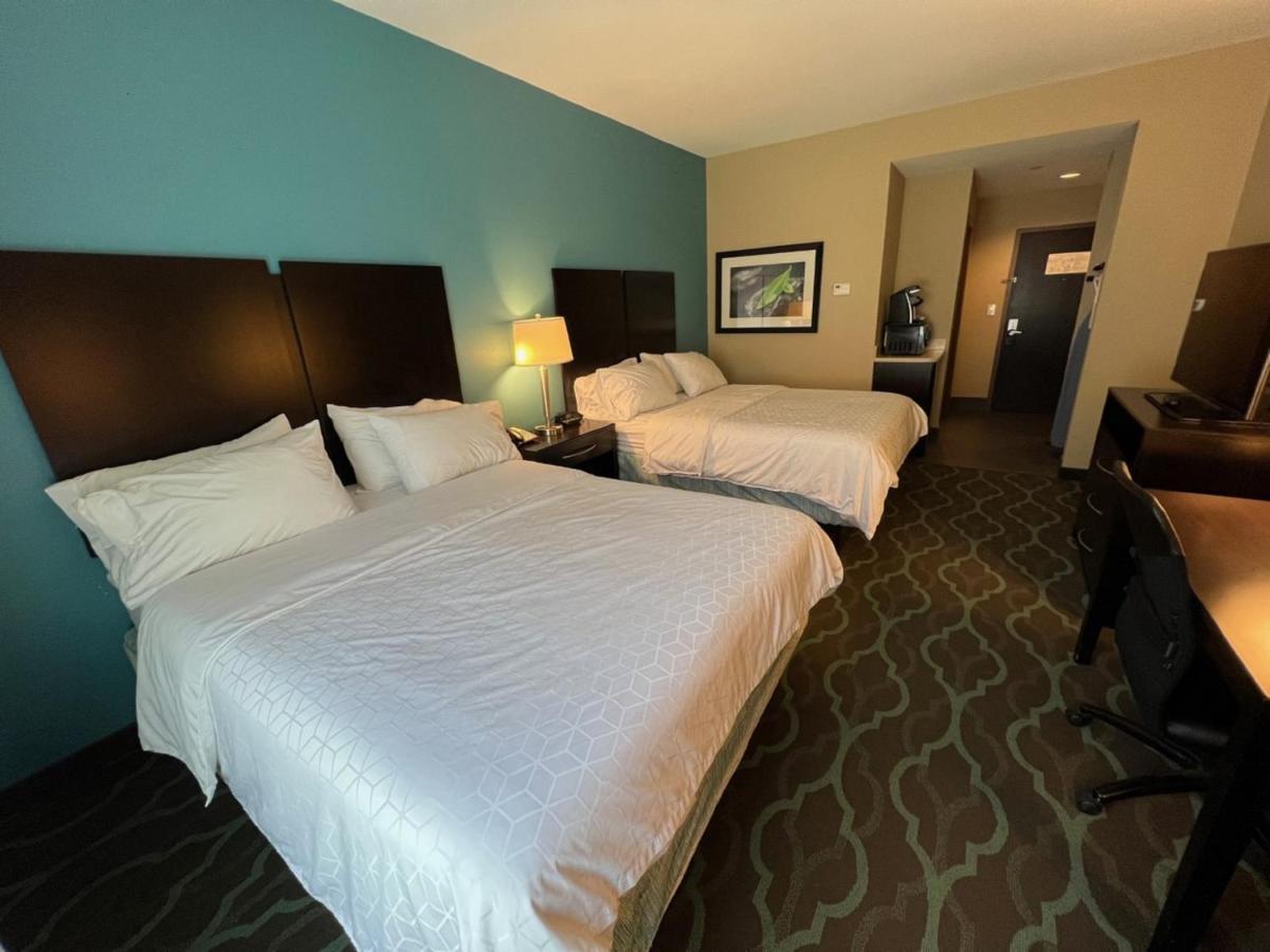 Holiday Inn Express Hotels & Suites Cuero By Ihg Dış mekan fotoğraf